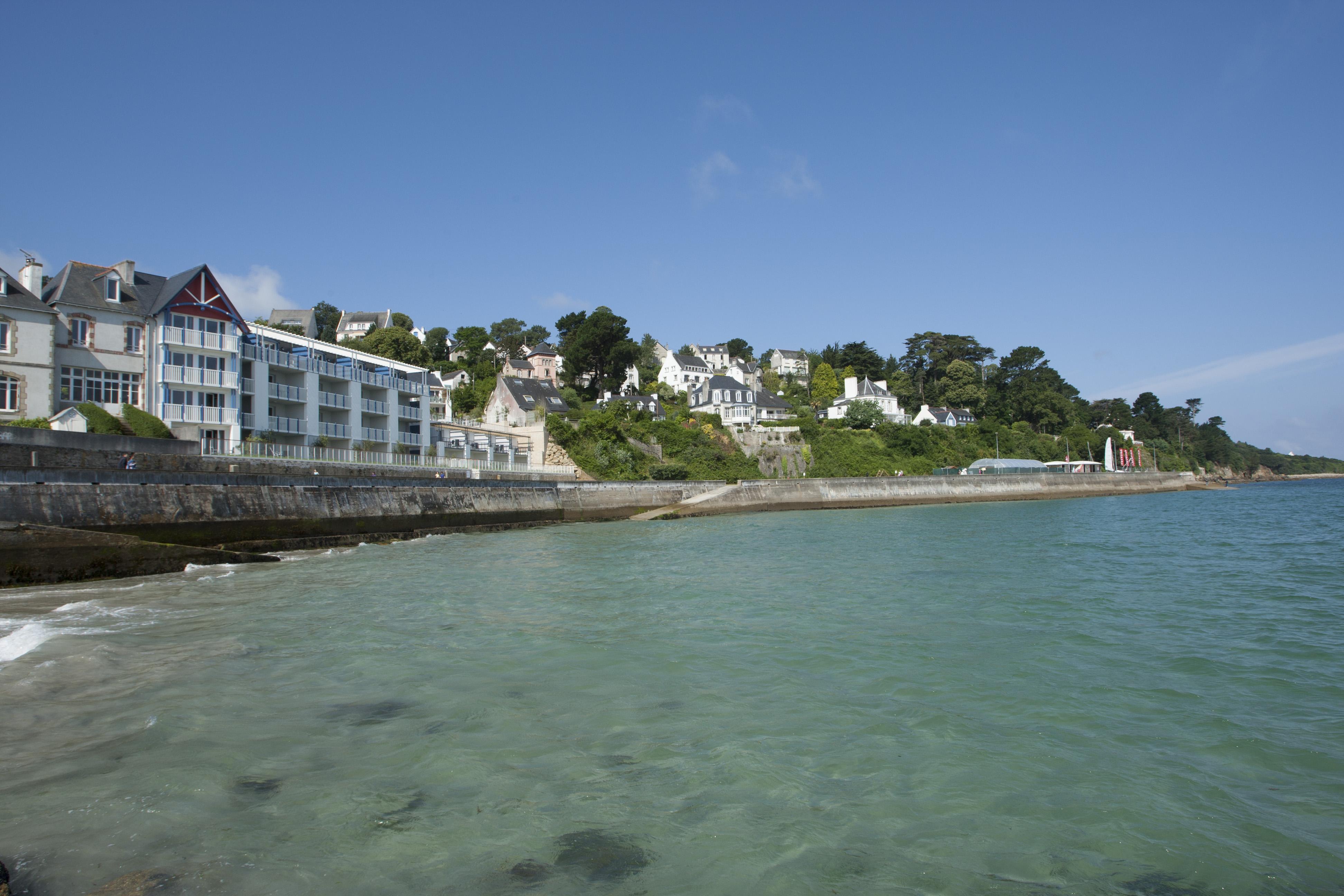 Residence Pierre & Vacances Premium Le Coteau Et La Mer Tréboul エクステリア 写真