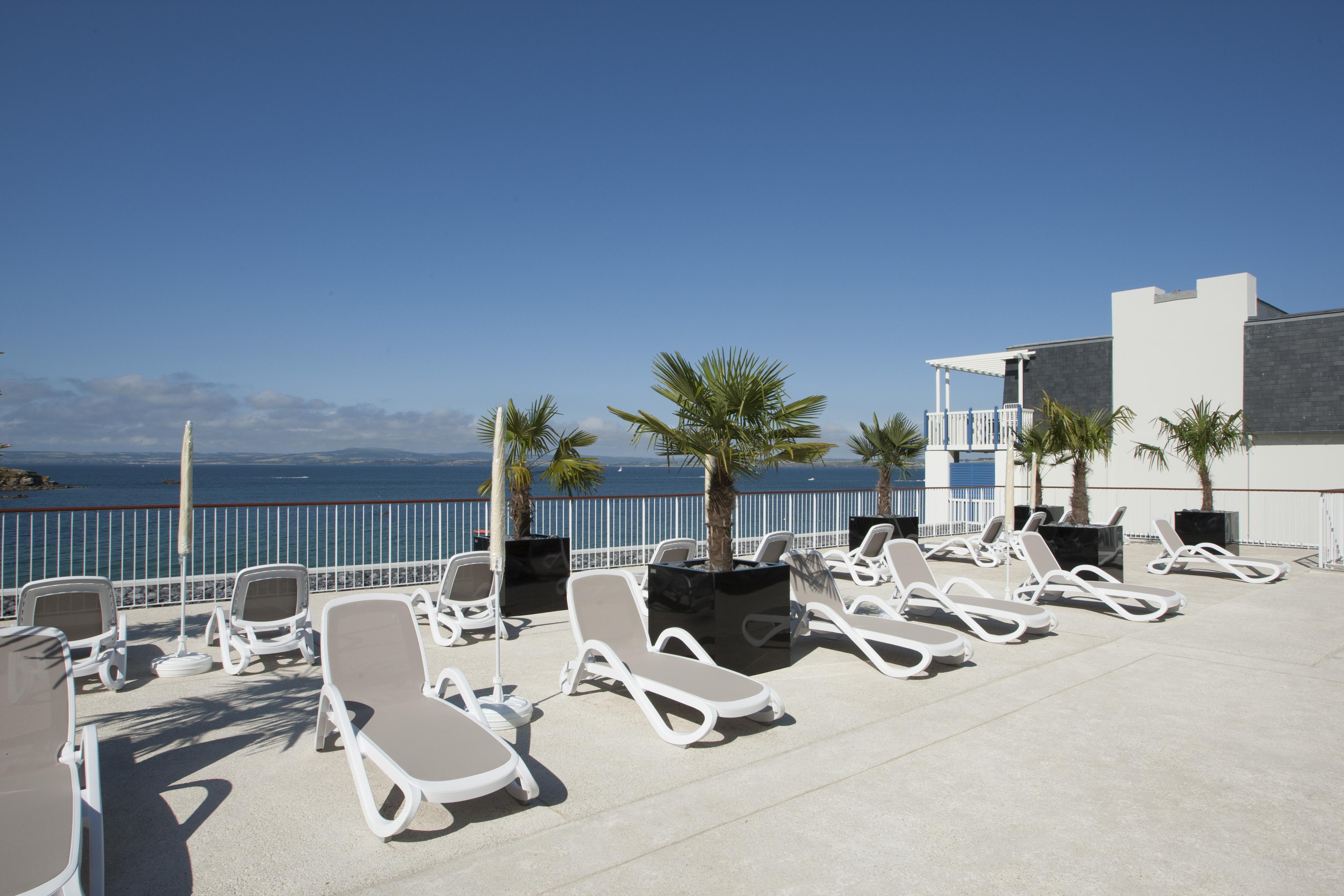 Residence Pierre & Vacances Premium Le Coteau Et La Mer Tréboul エクステリア 写真