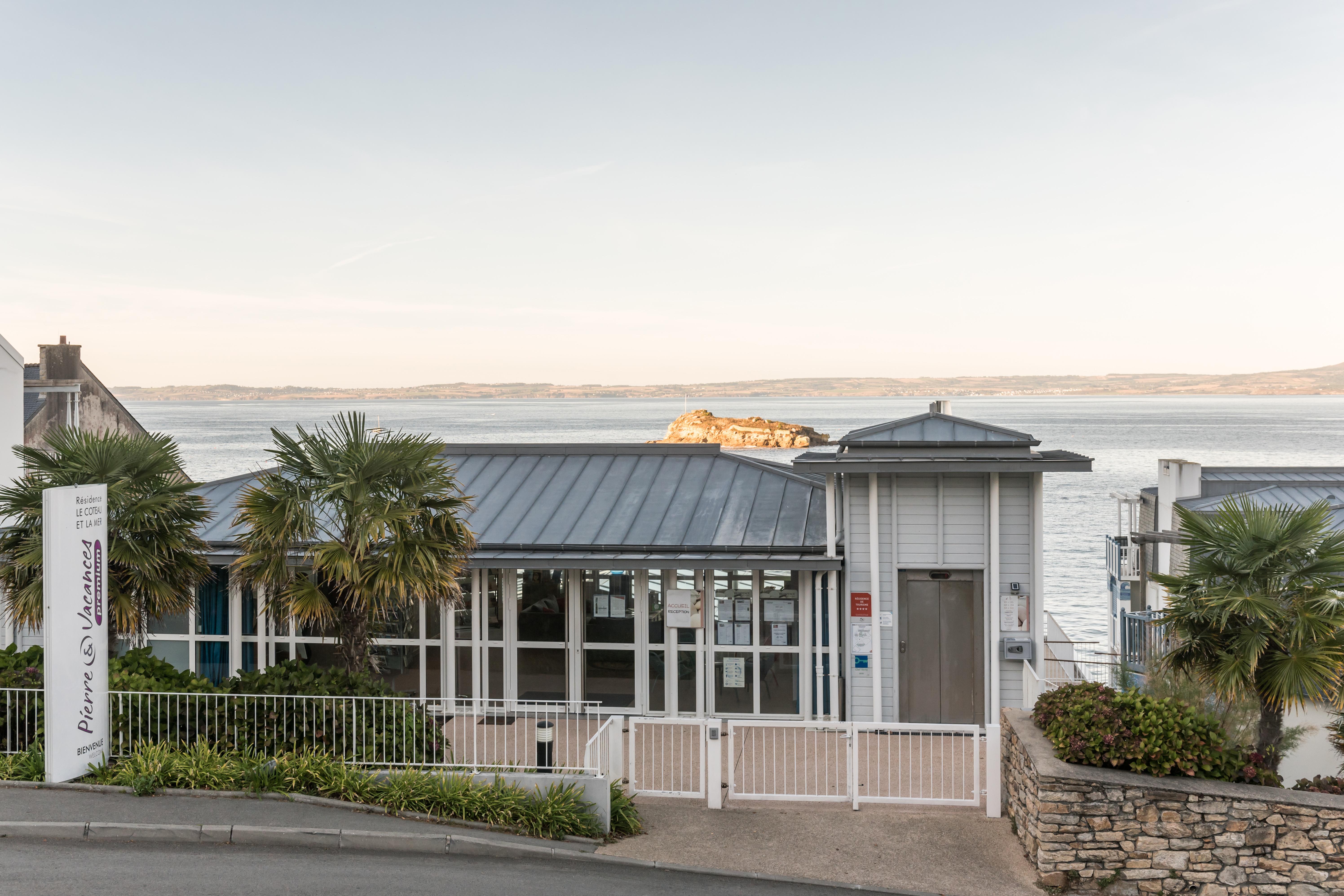 Residence Pierre & Vacances Premium Le Coteau Et La Mer Tréboul エクステリア 写真